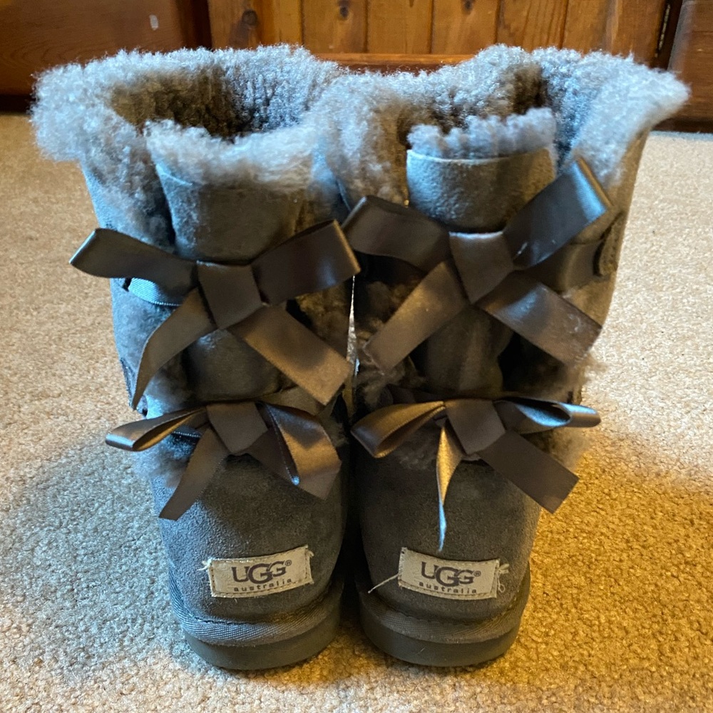 UGG Gray Charcoal Boots with Ribbon Accents